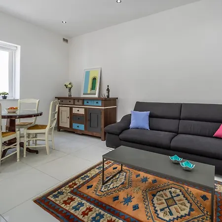 Seaside Retreat Lejlighed Sliema