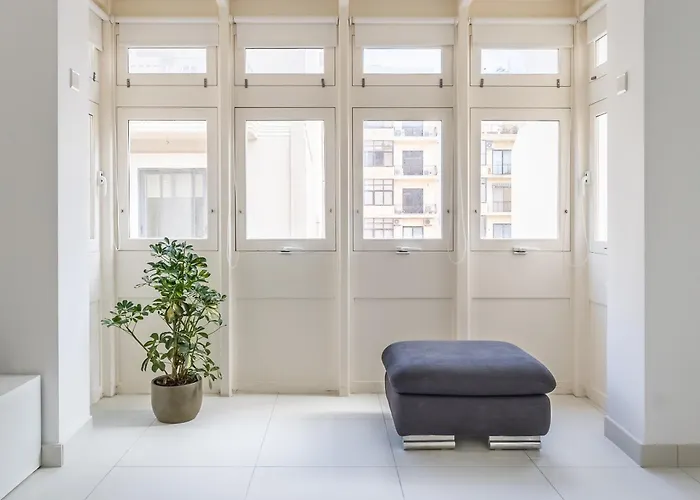 Seaside Retreat * Sliema