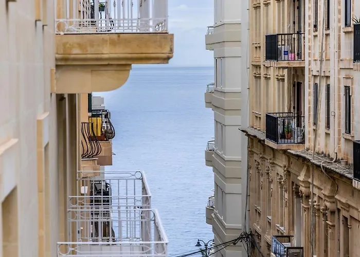 Seaside Retreat Apartament Sliema